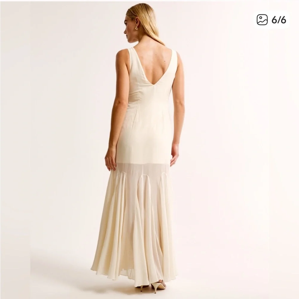 Abercrombie plunge godet skirt maxi dress in ivory cream